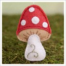 felt mushroom, mushroom sewing pattern, free sewing pattern, woodland plushie, woodland sewing pattern, felt mushroom template, whimsical mushroom