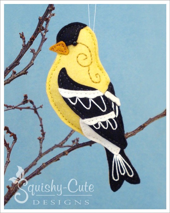 goldfinch pattern, backyard bird, felt bird, goldfinch sewing pattern, yellow bird, Christmas ornament, bird ornament