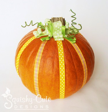 pumpkin centerpieces, thanksgiving craft ideas, thanksgiving pumpkin centerpieces, autumn wedding centerpieces, autumn decor, wedding pumpkin centerpieces